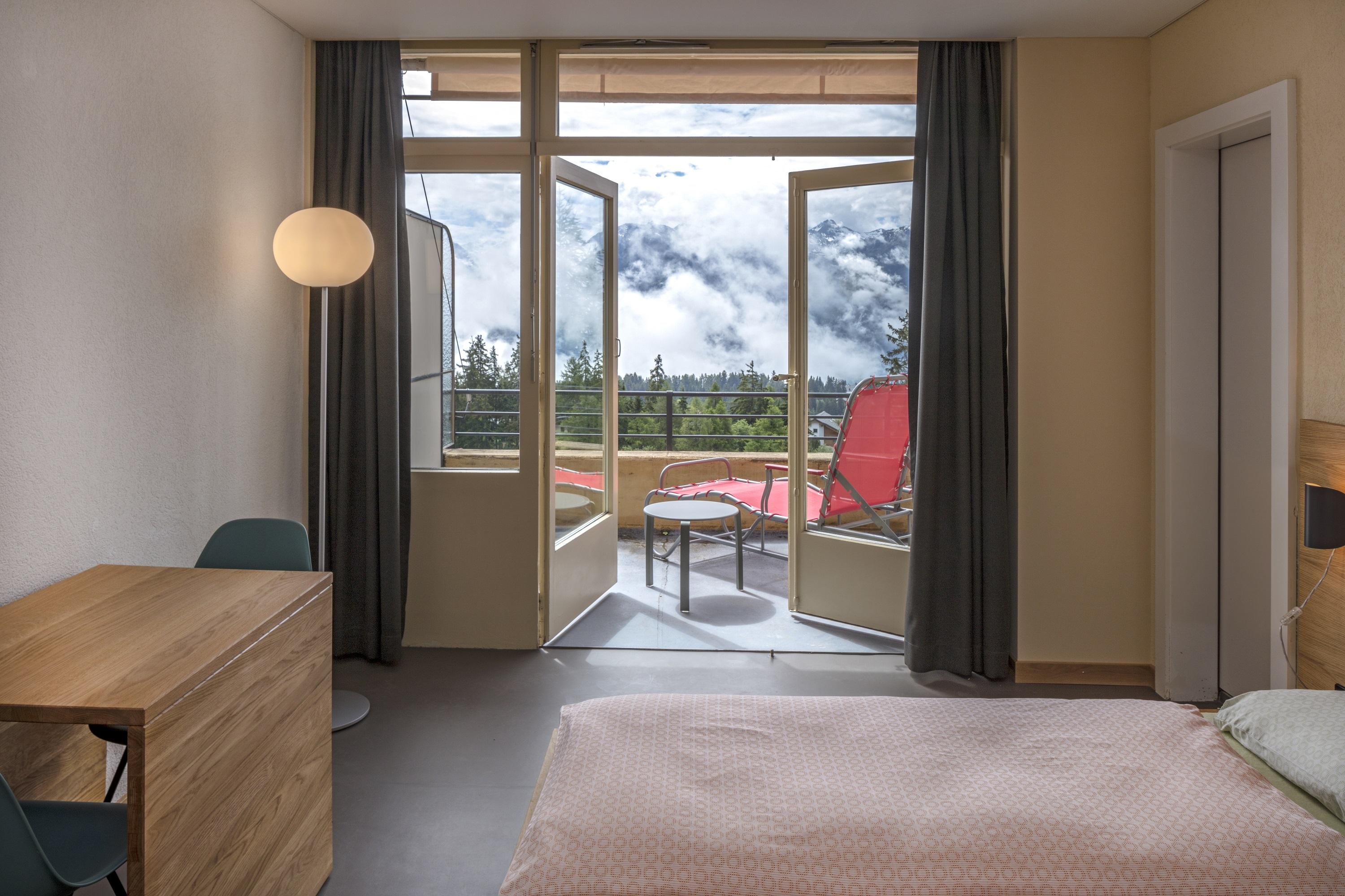 Crans-Montana Youth Hostel Bagian luar foto