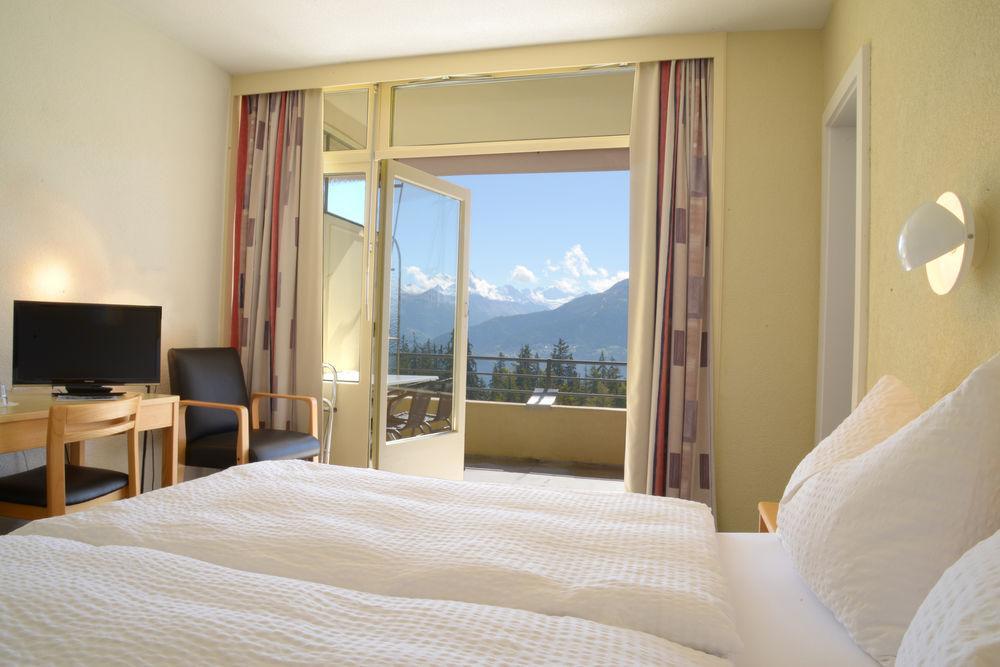 Crans-Montana Youth Hostel Bagian luar foto