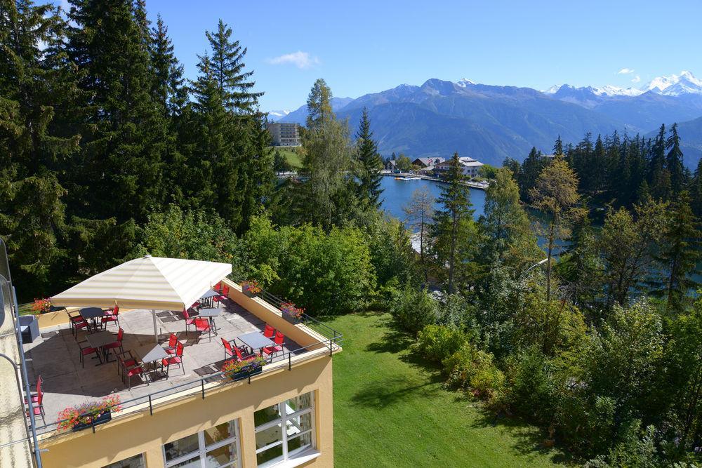Crans-Montana Youth Hostel Bagian luar foto