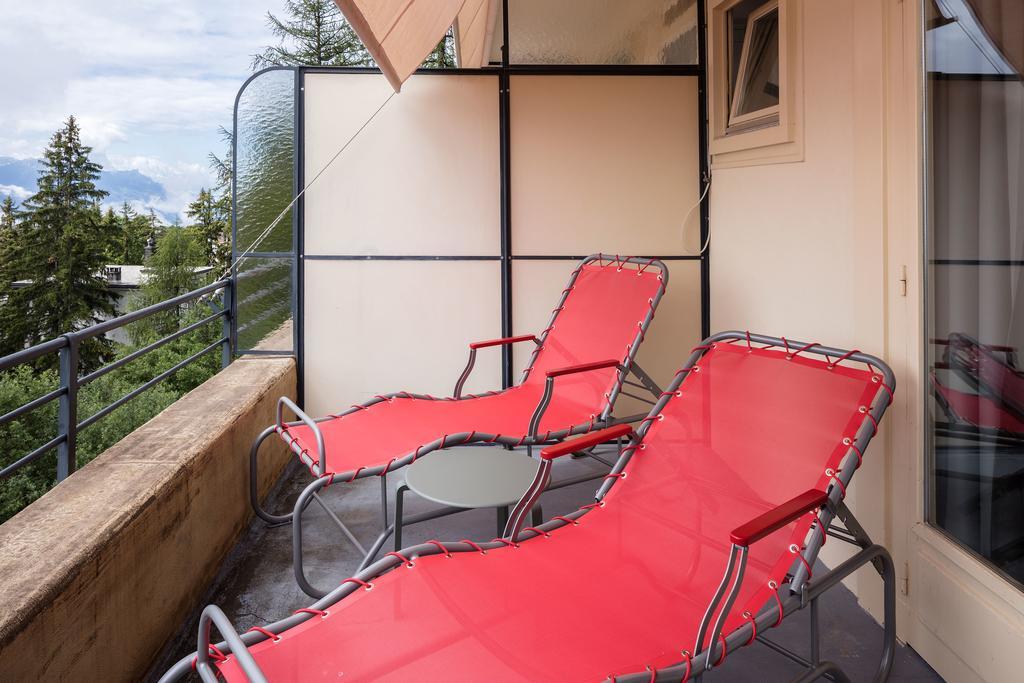 Crans-Montana Youth Hostel Bagian luar foto